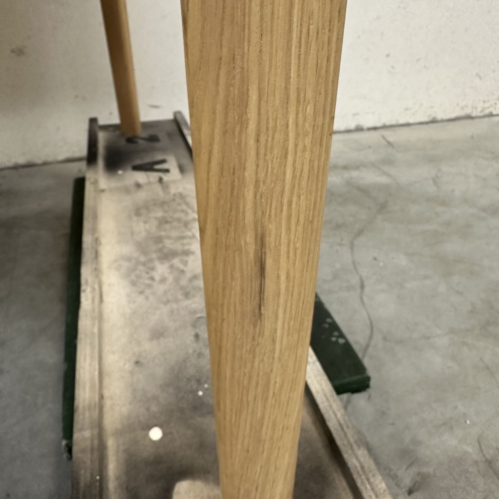 Bok dining table
