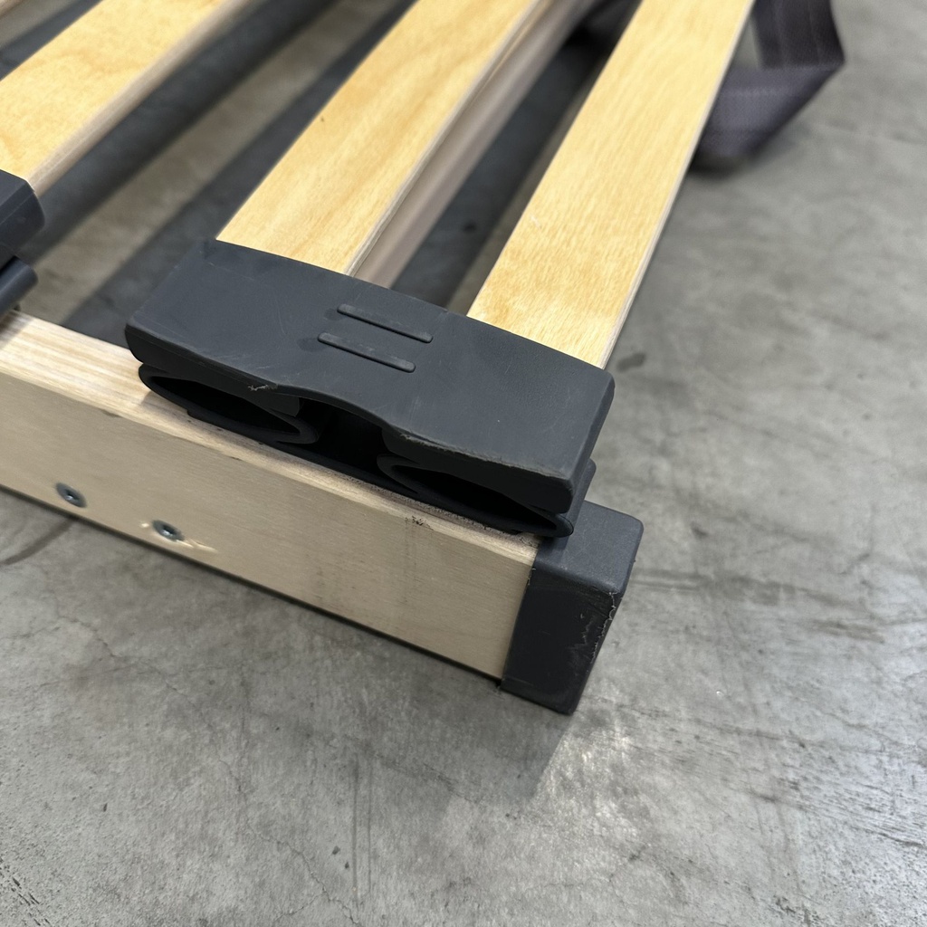 Walnut Spindle bed