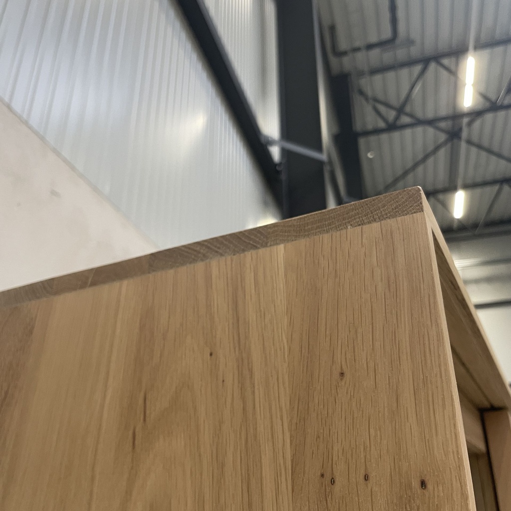 Wave cupboard