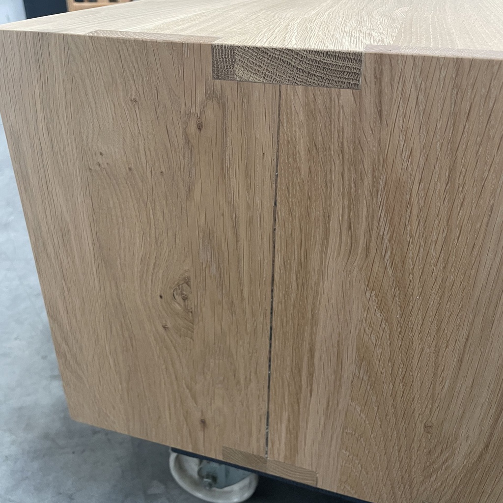 Nordic coffee table