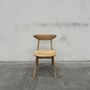 Eye dining chair