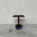Torsion dining table