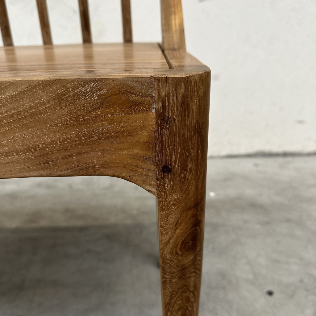 Spindle bench
