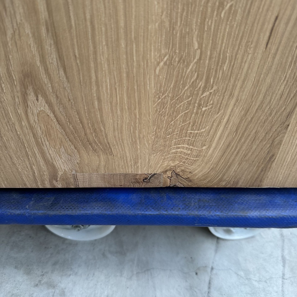 Nordic II bedside table