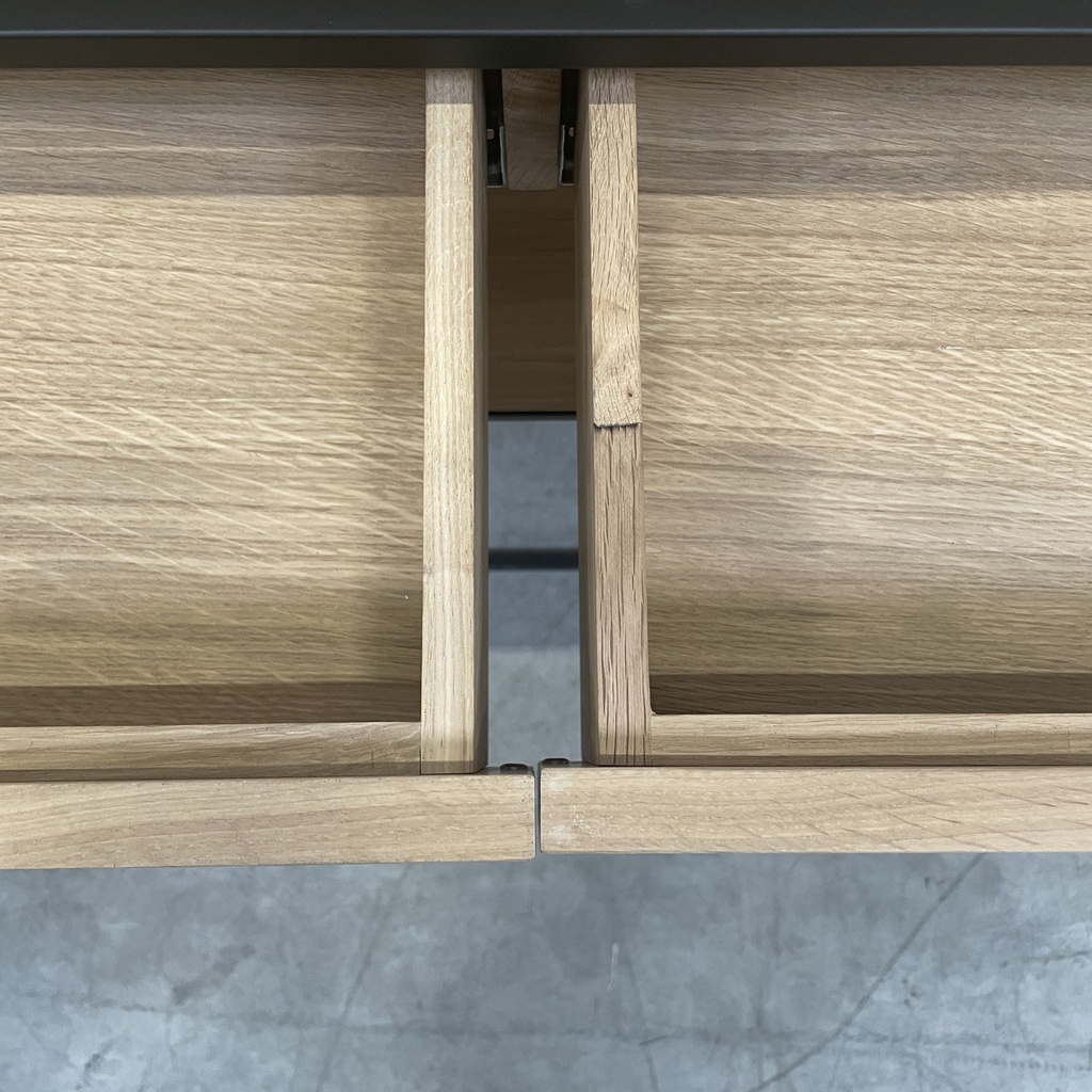 Monolit console