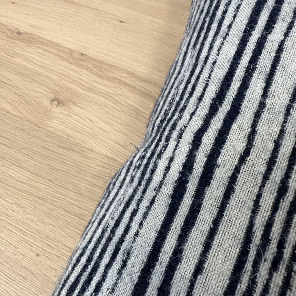 White Linear Square cushion - square 