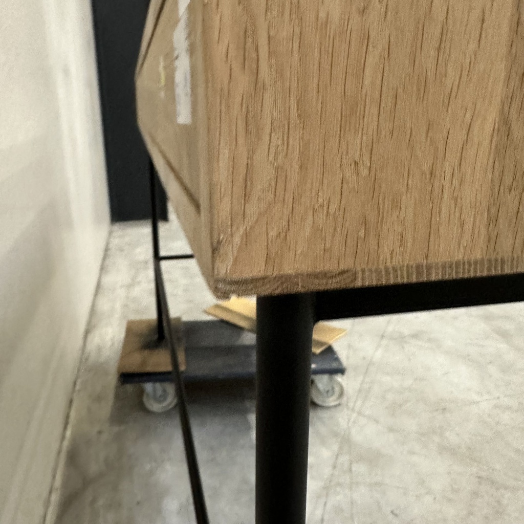 Whitebird desk