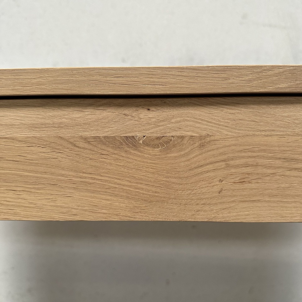 Wave desk