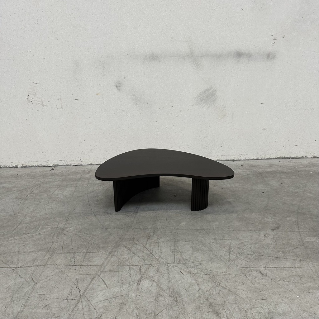 Boomerang coffee table