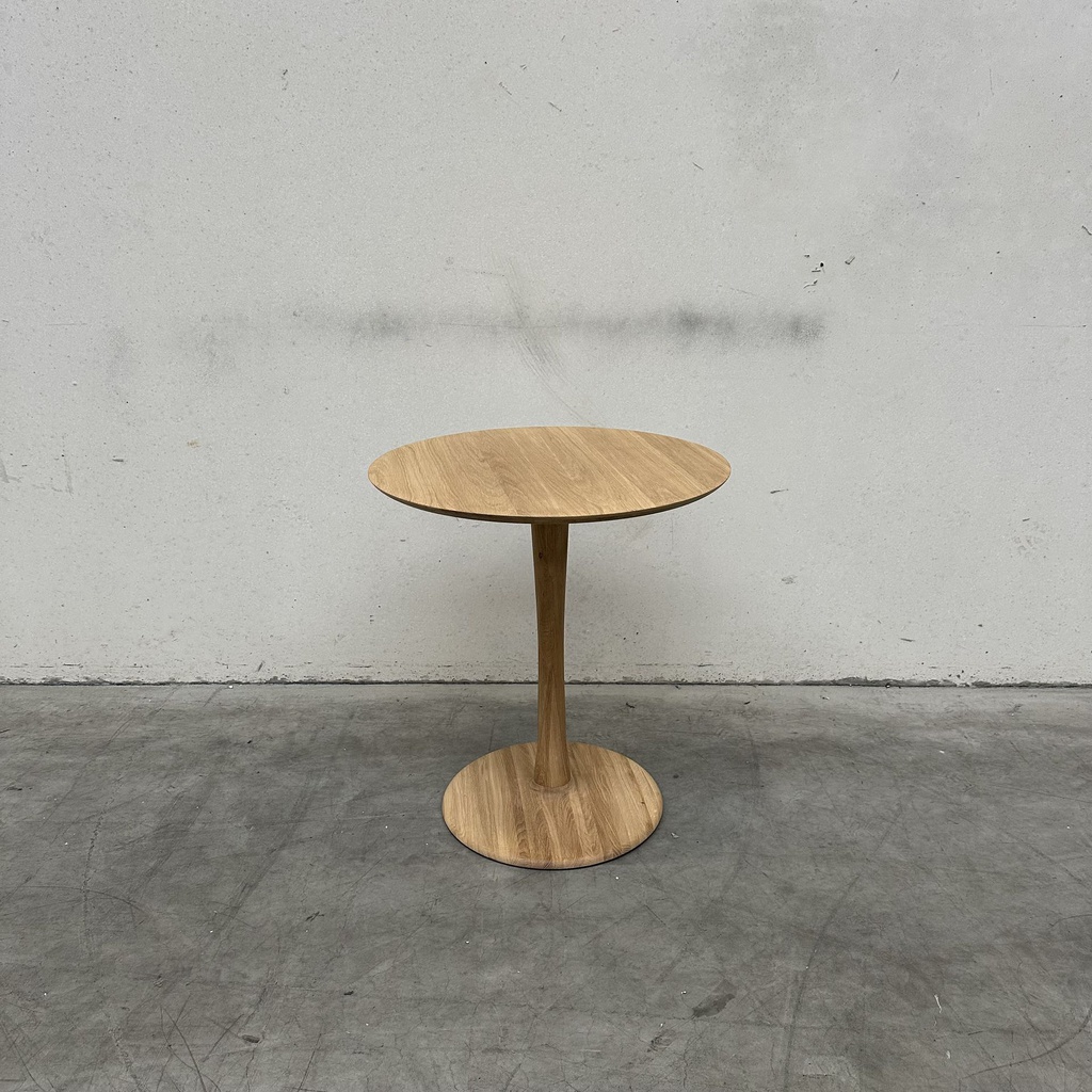 Torsion dining table