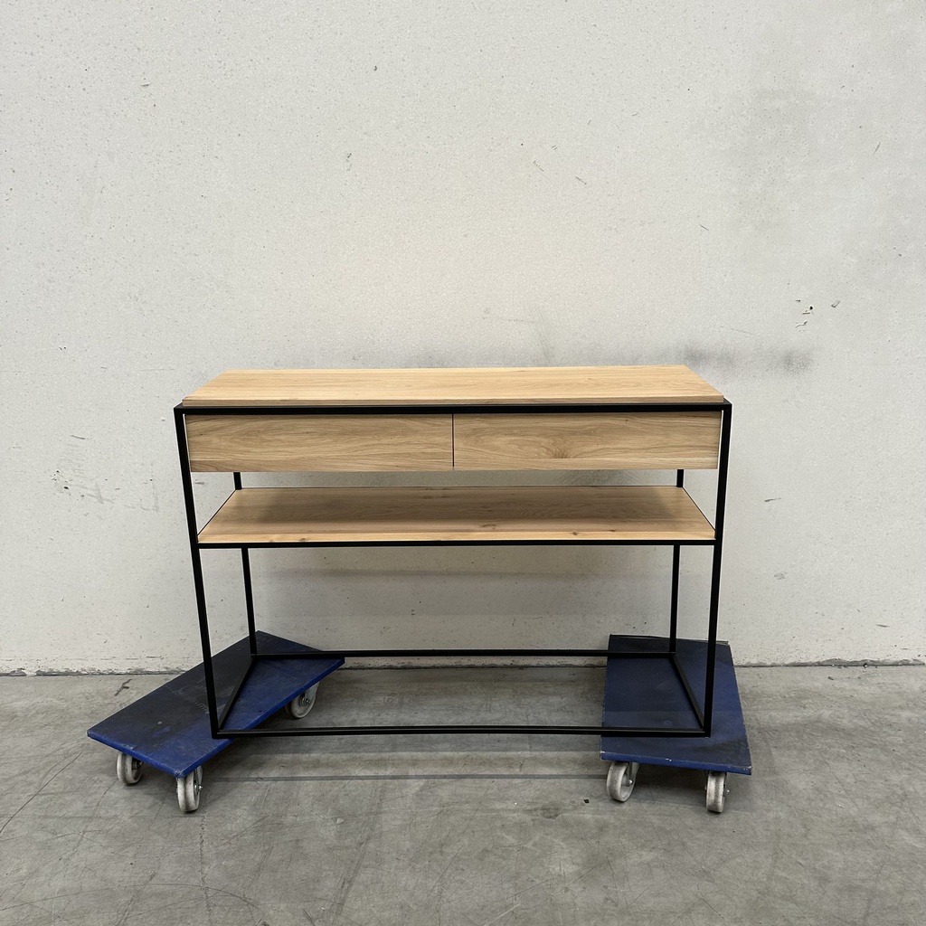 Monolit console