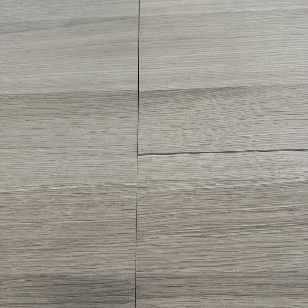 Bok extendable dining table