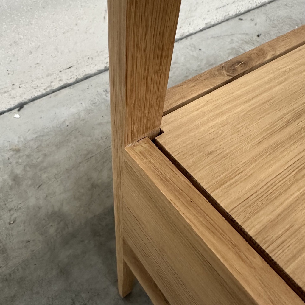 Spindle bedside table