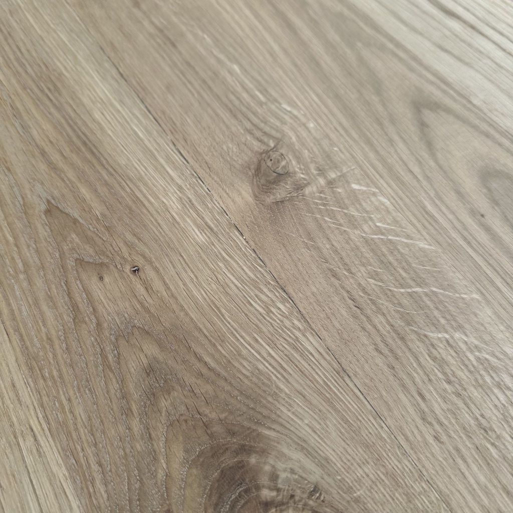 Bok dining table
