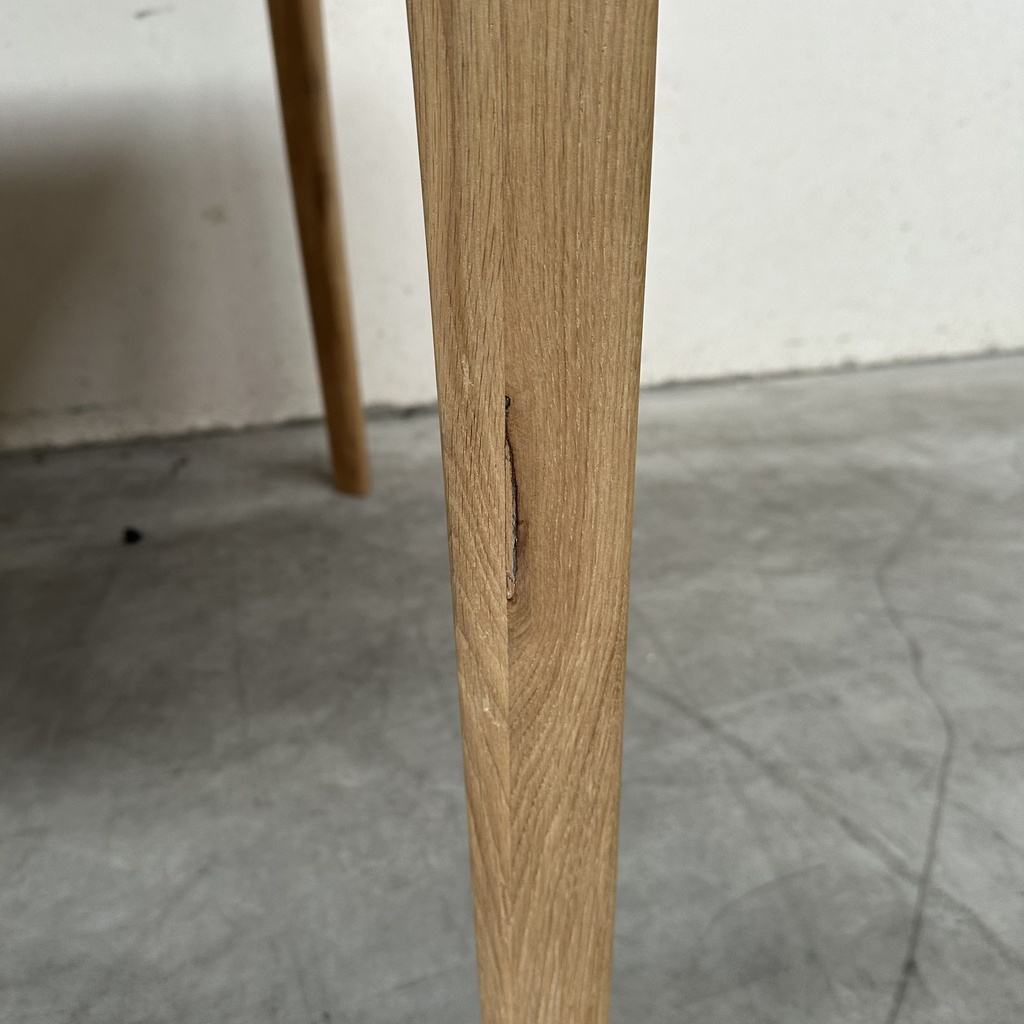 Bok dining table