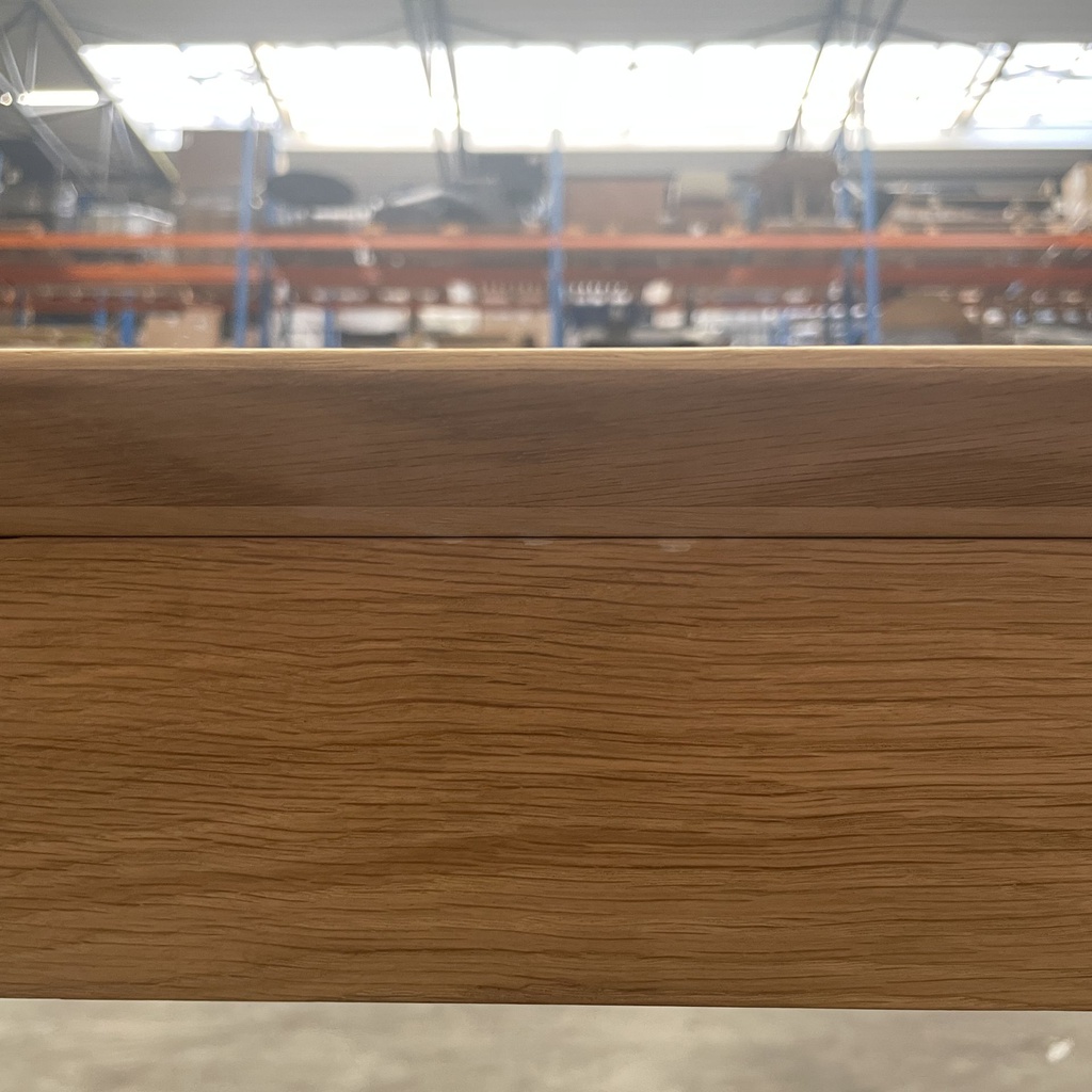 Bok extendable dining table