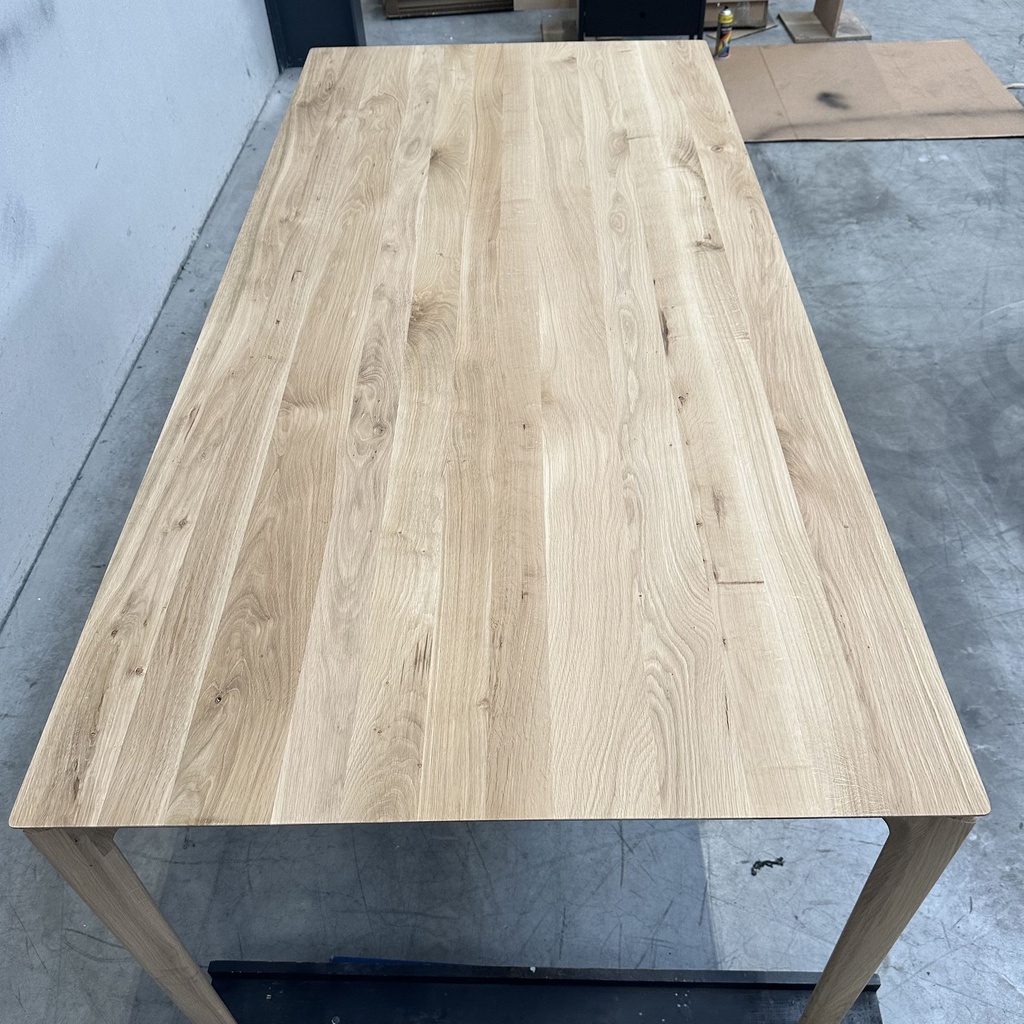Bok dining table