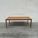 Bok dining table