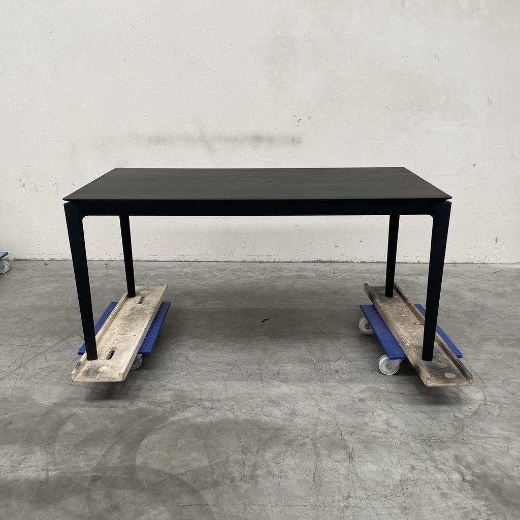Bok dining table