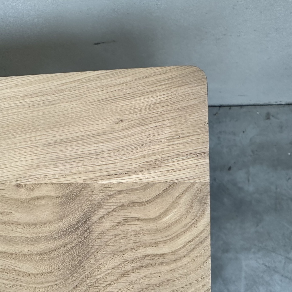 Bok dining table