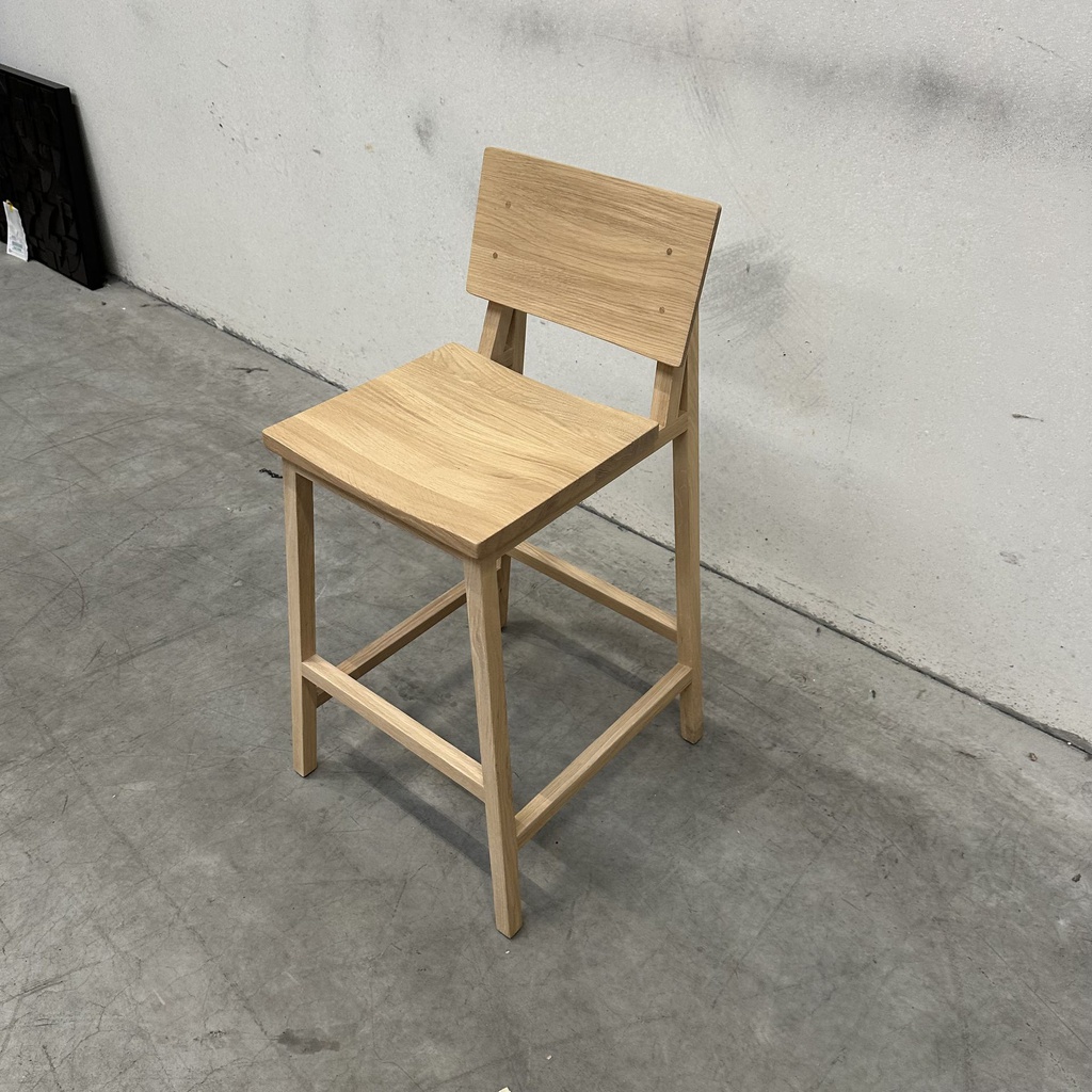 N3 kitchen counter stool