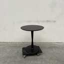 Torsion dining table
