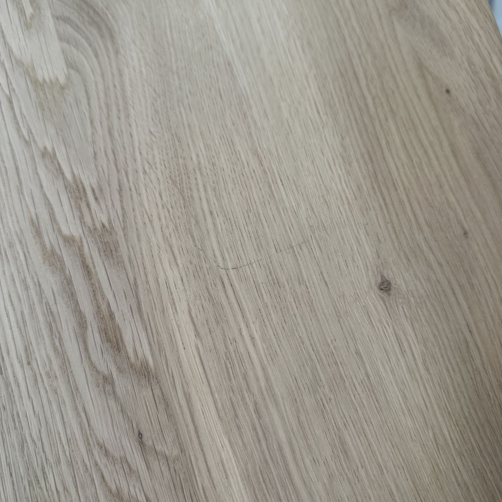 Torsion dining table