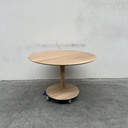 Torsion dining table