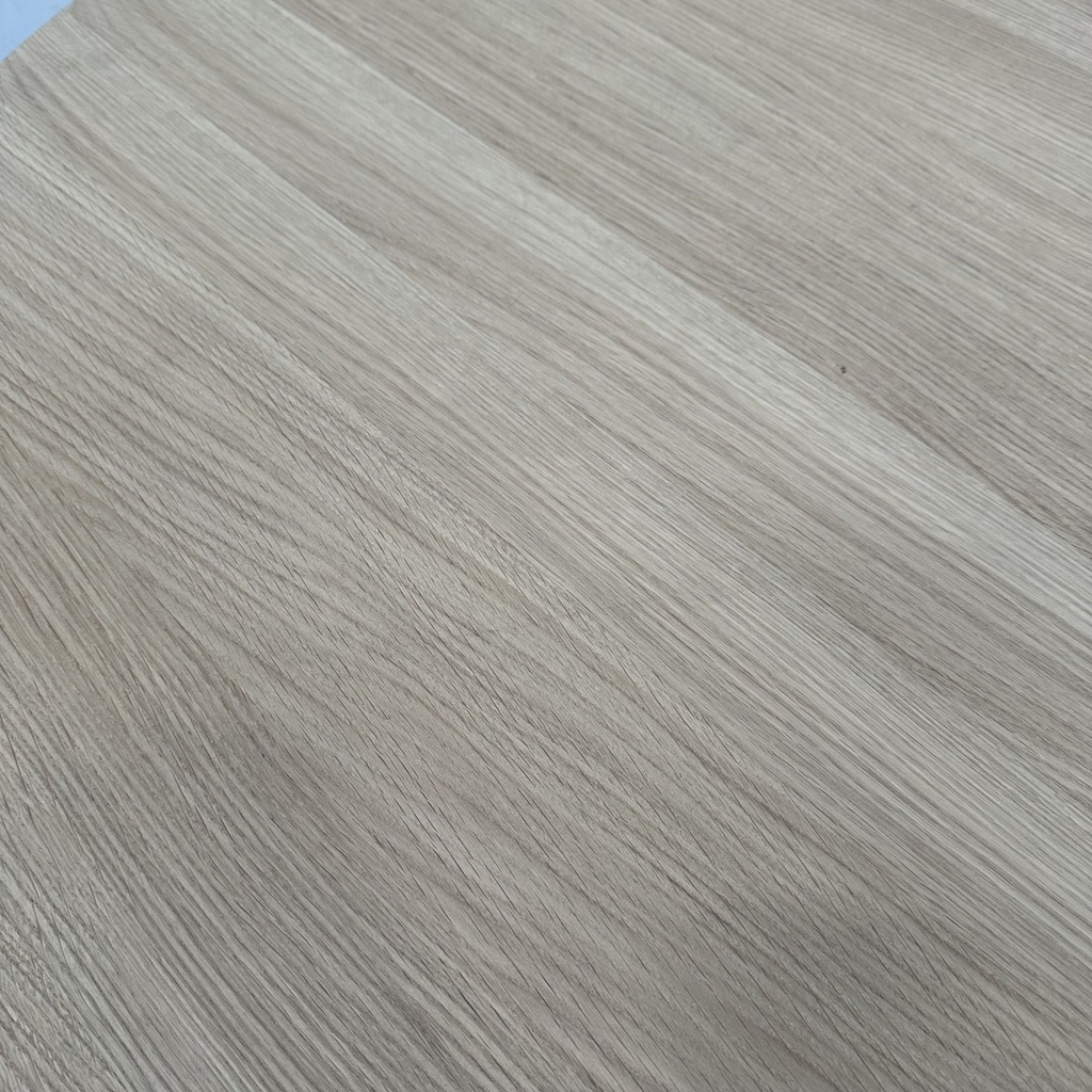 Torsion dining table