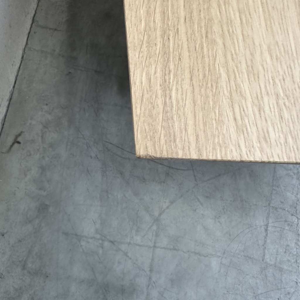 Mikado dining table