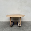 Bok round extendable dining table