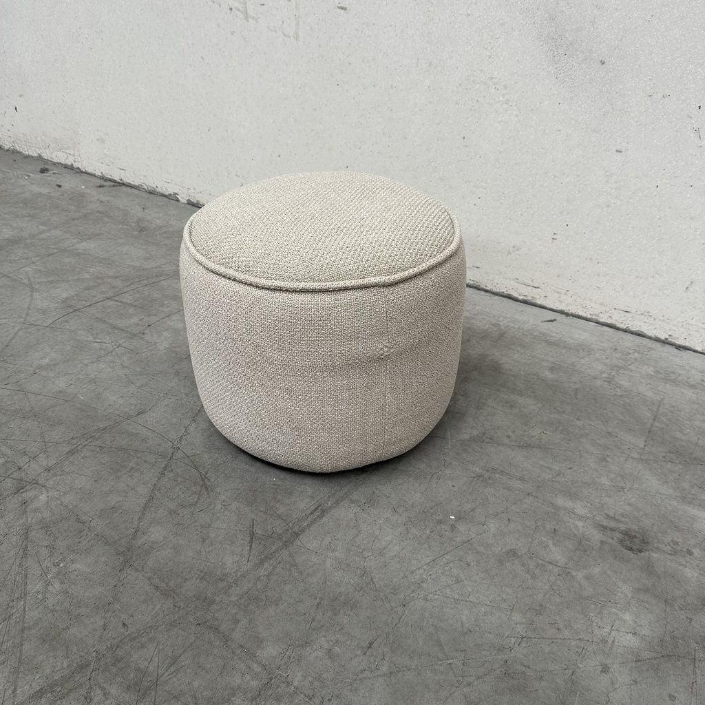 Donut outdoor pouf