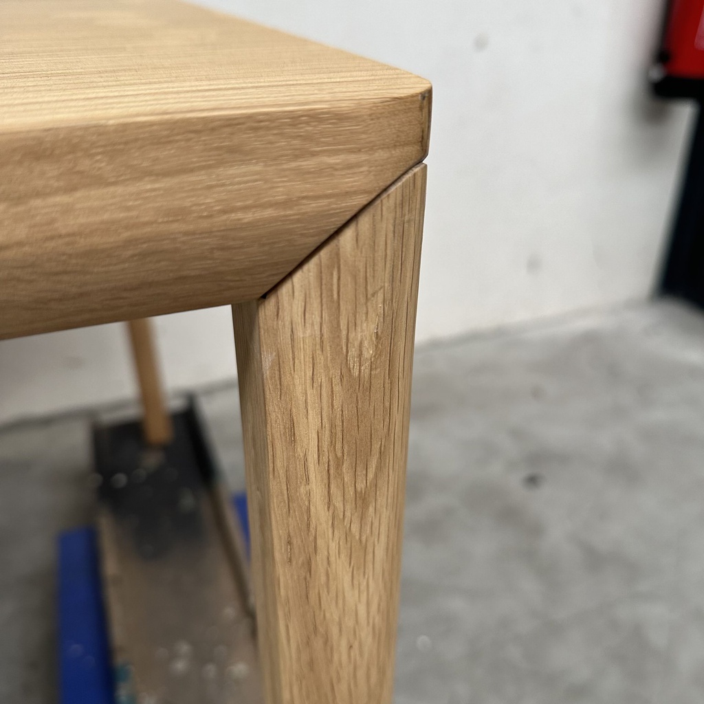 Air dining table