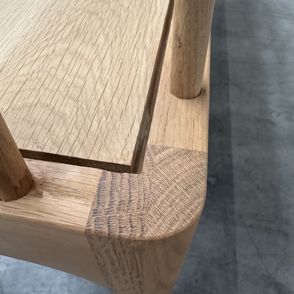Spindle bench