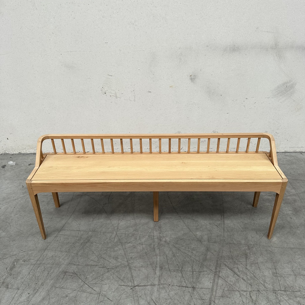 Spindle bench