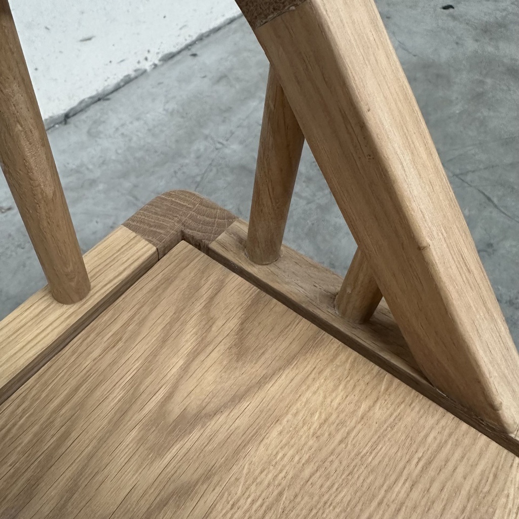 Spindle bench