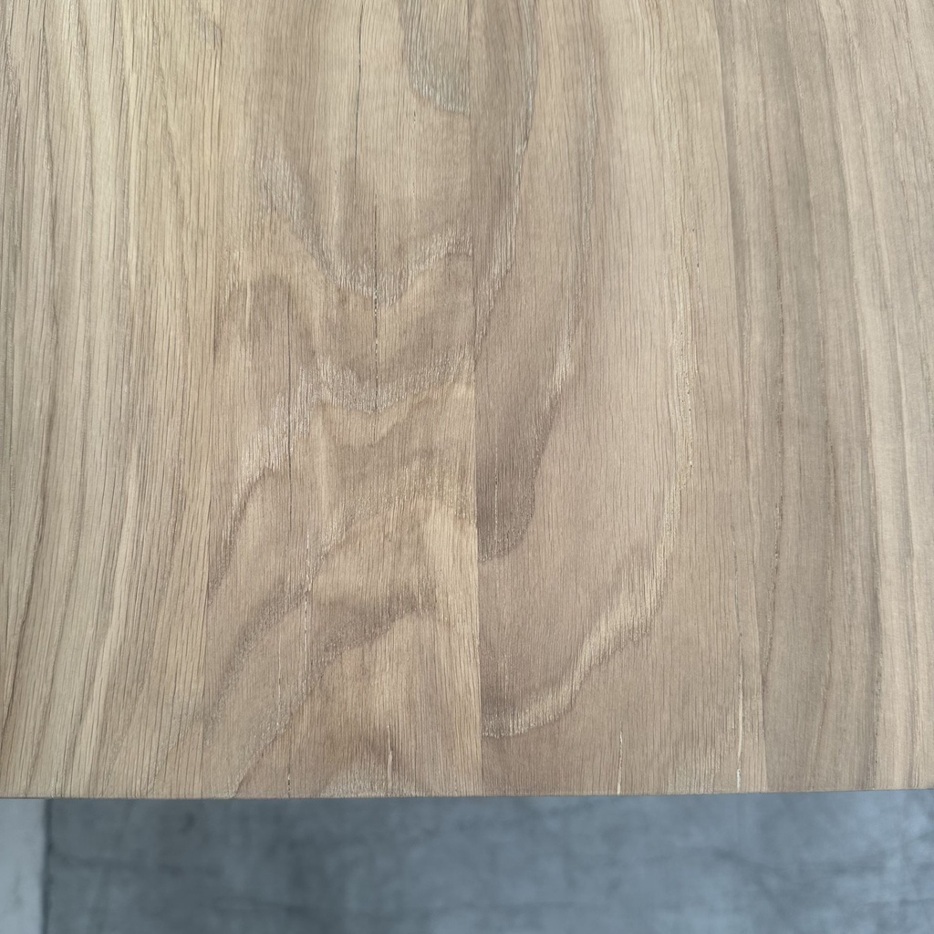 Shadow sideboard