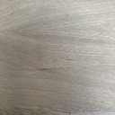 Corto dining table