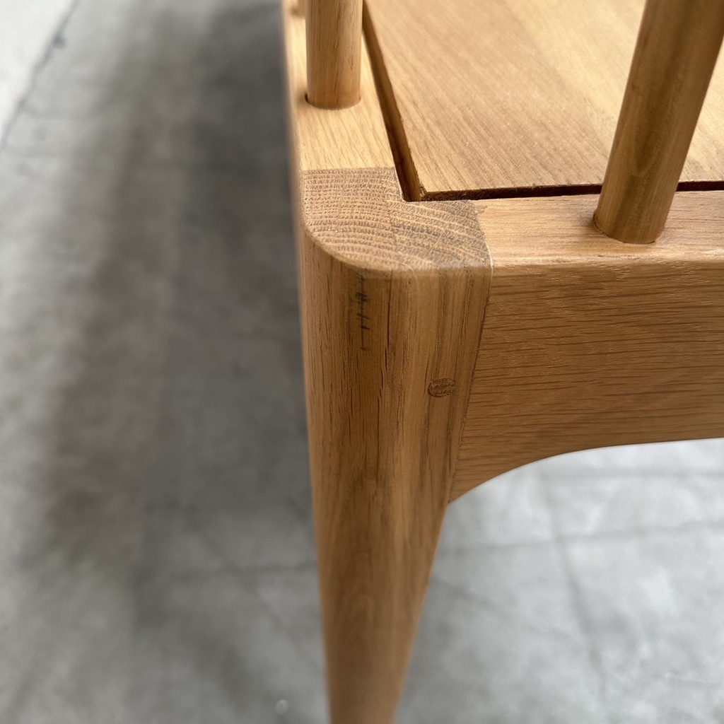 Spindle bench