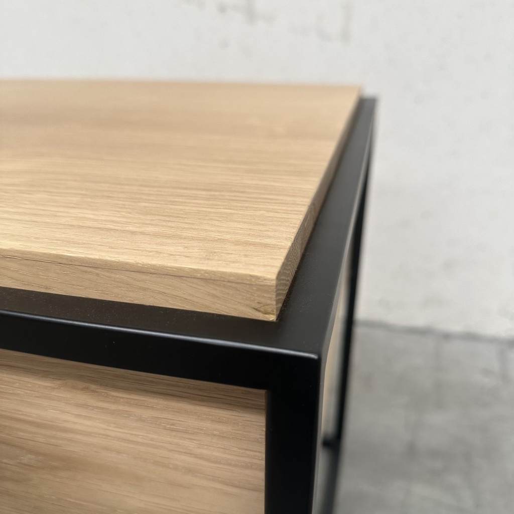 Monolit bedside table
