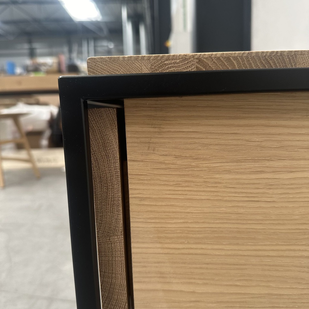 Monolit bedside table