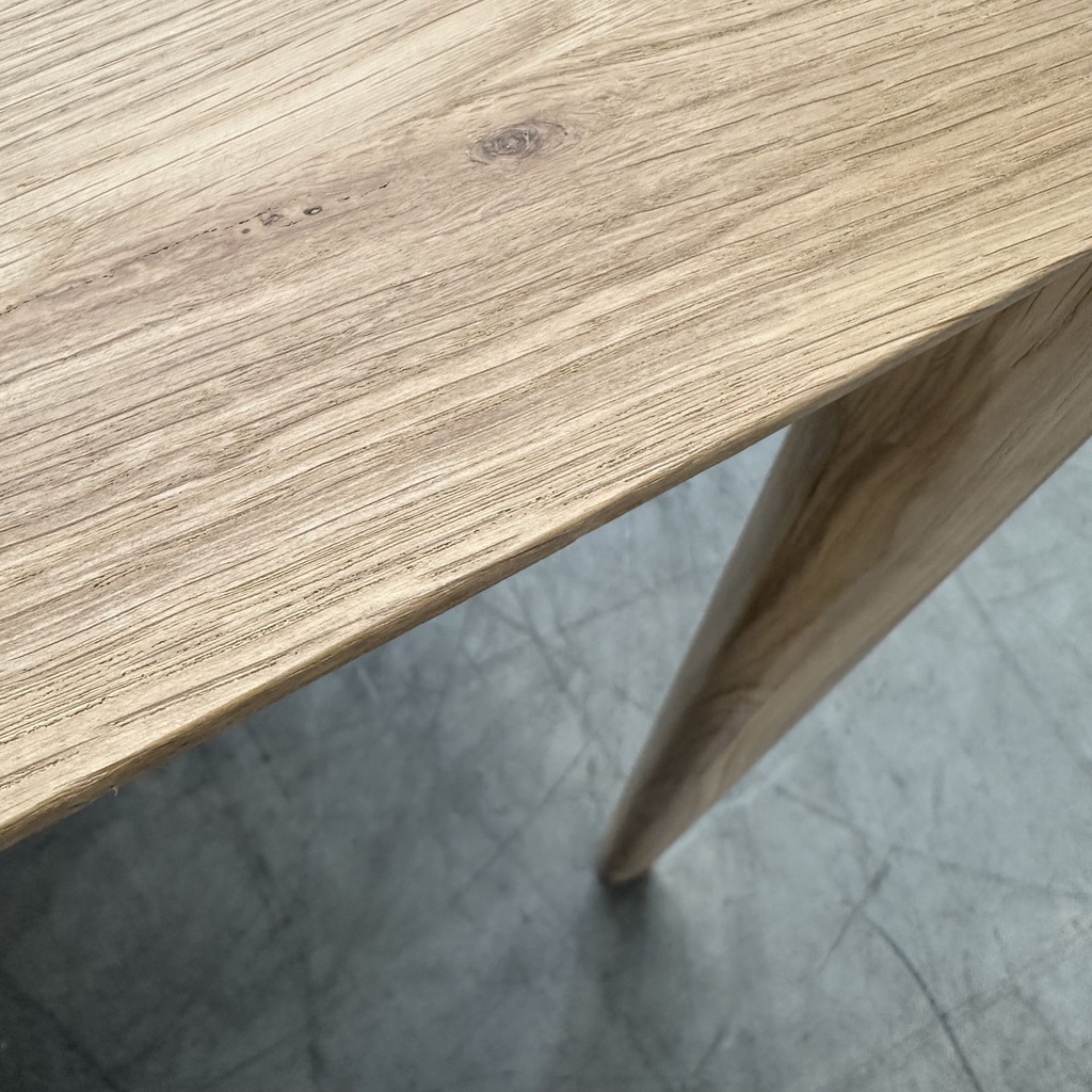 Bok dining table