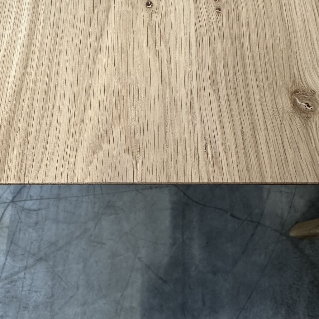 Bok dining table