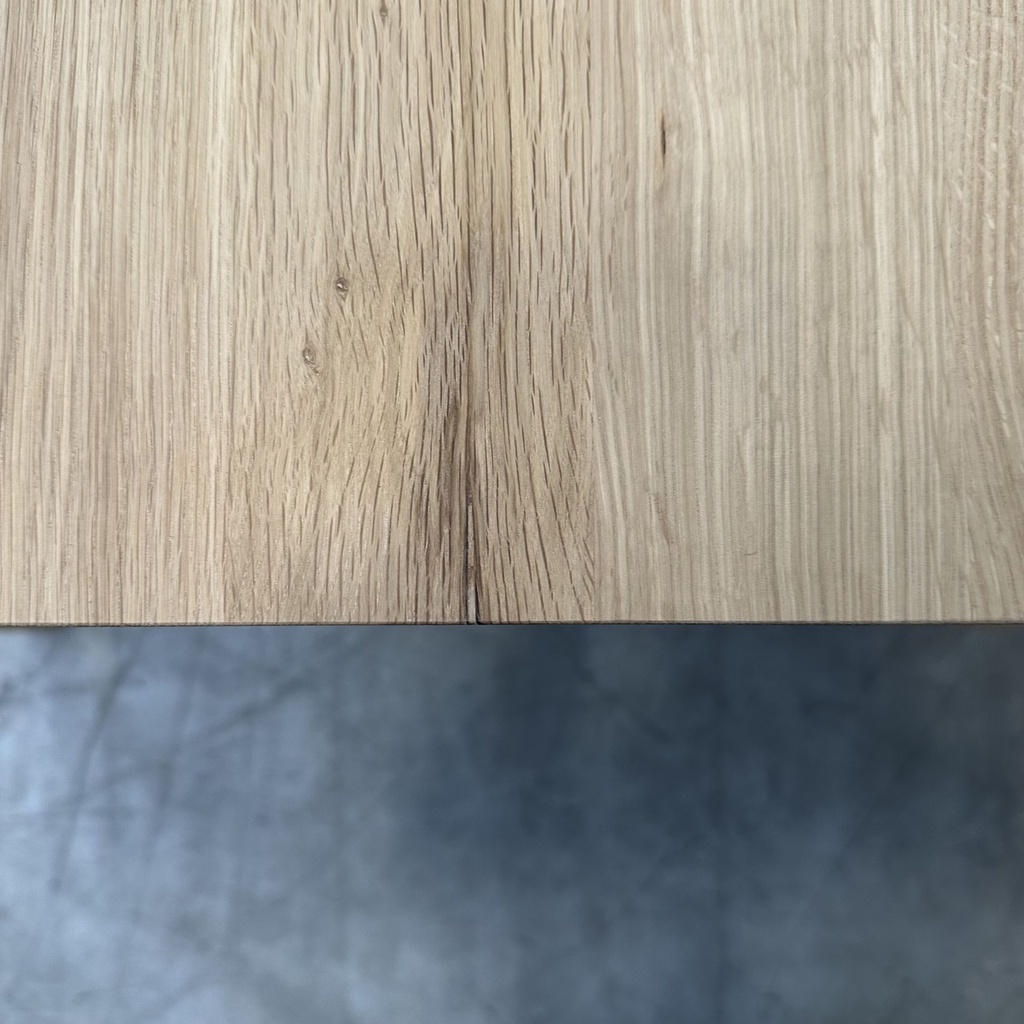 Bok dining table
