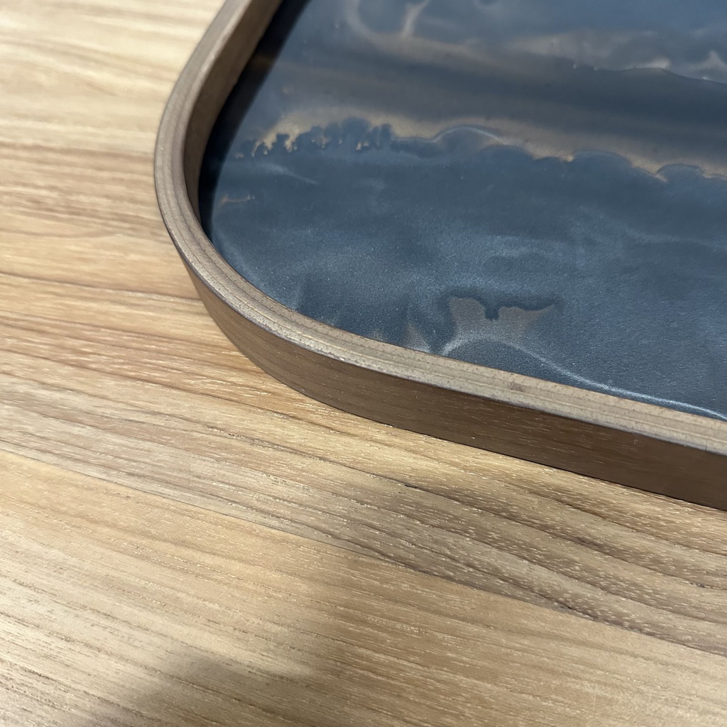 Organic valet tray