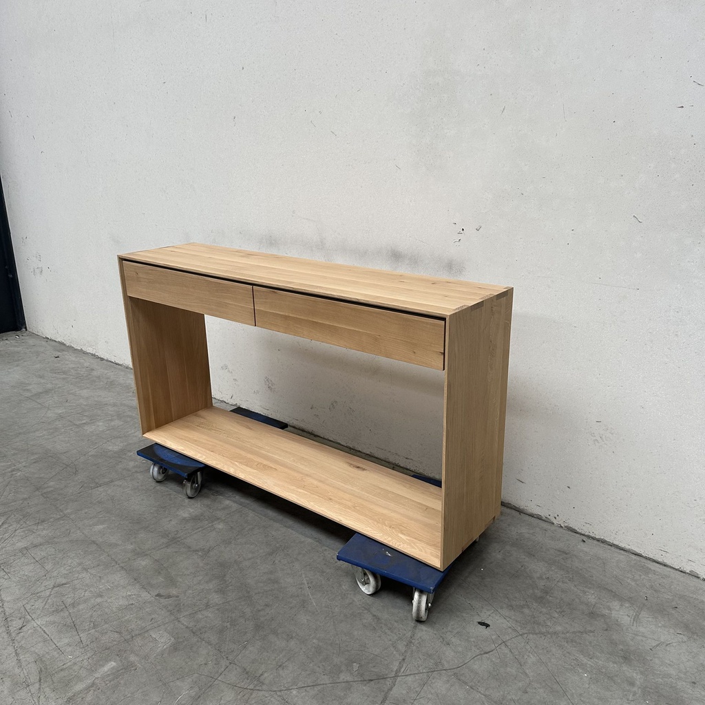 Nordic console