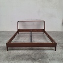 Walnut Spindle bed