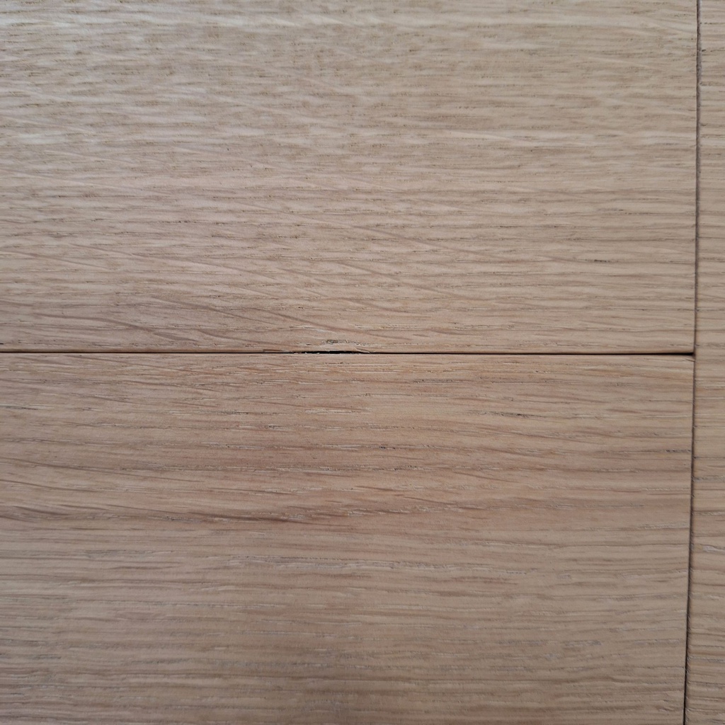 Bok extendable dining table