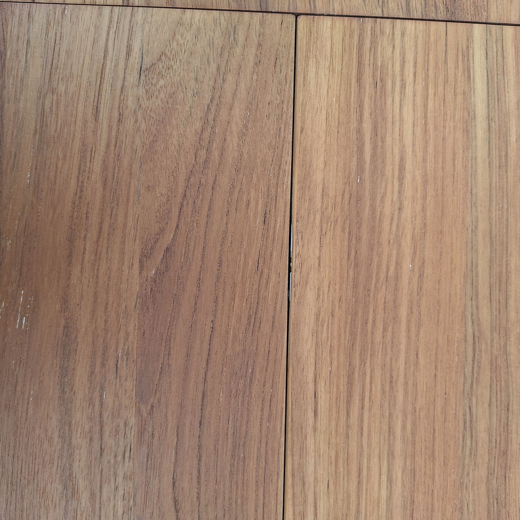 Double extendable dining table