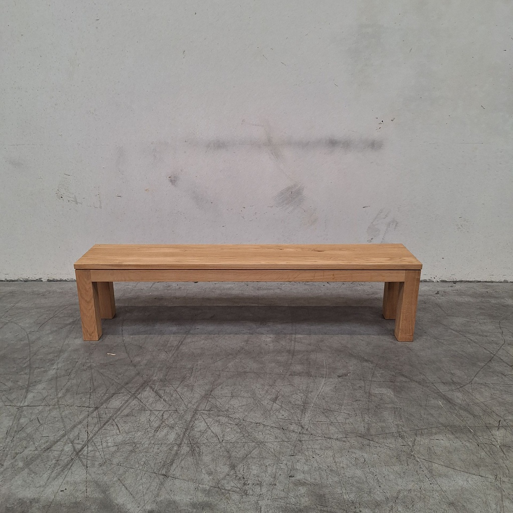 Straight bench